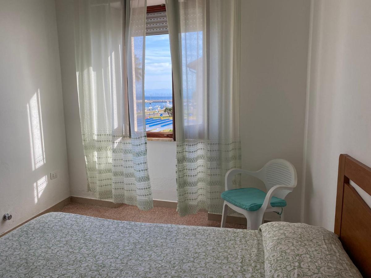 I Fenicotteri - Appartamenti Sul Mare Calasetta Ngoại thất bức ảnh