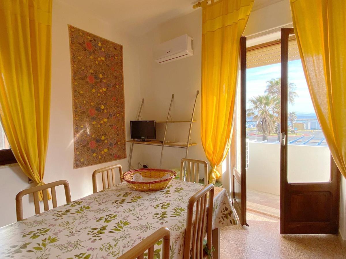 I Fenicotteri - Appartamenti Sul Mare Calasetta Ngoại thất bức ảnh