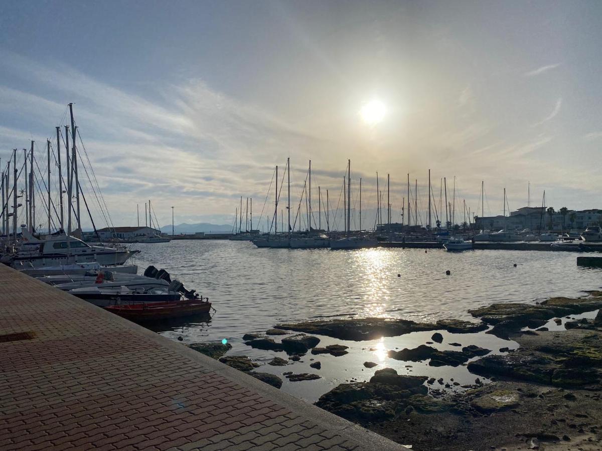 I Fenicotteri - Appartamenti Sul Mare Calasetta Ngoại thất bức ảnh