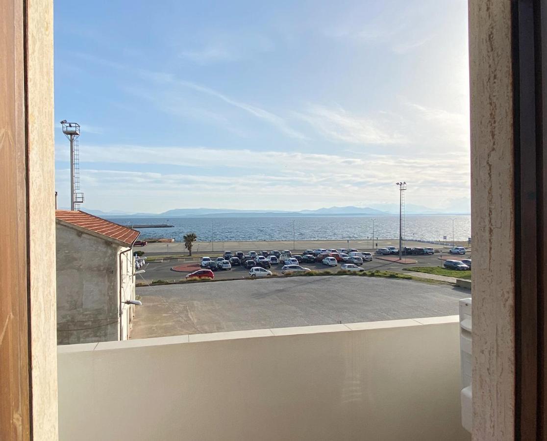 I Fenicotteri - Appartamenti Sul Mare Calasetta Ngoại thất bức ảnh