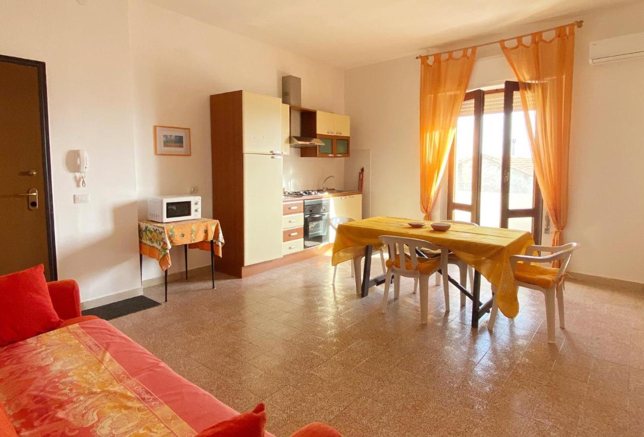 I Fenicotteri - Appartamenti Sul Mare Calasetta Ngoại thất bức ảnh