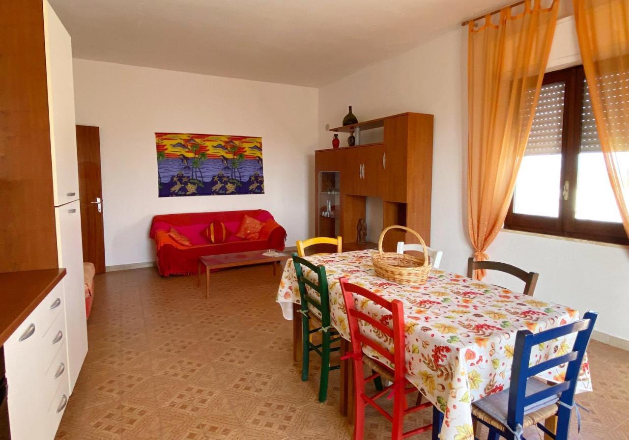 I Fenicotteri - Appartamenti Sul Mare Calasetta Ngoại thất bức ảnh