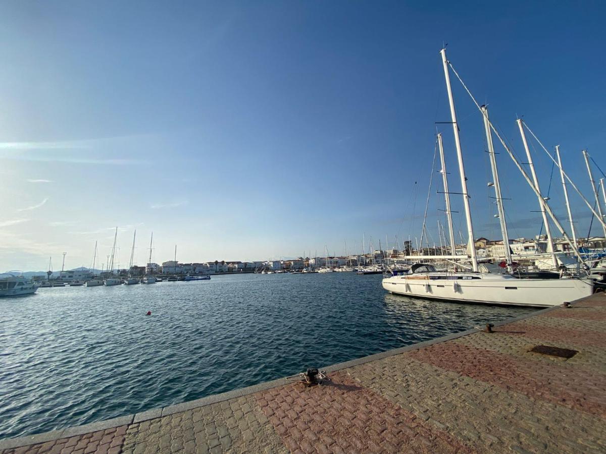 I Fenicotteri - Appartamenti Sul Mare Calasetta Ngoại thất bức ảnh