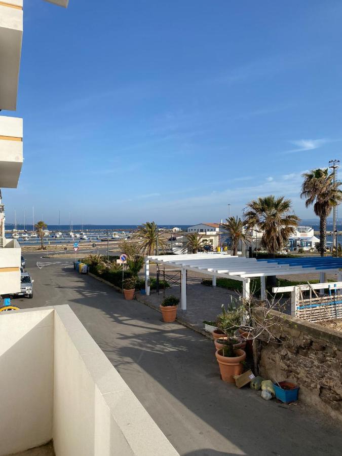 I Fenicotteri - Appartamenti Sul Mare Calasetta Ngoại thất bức ảnh