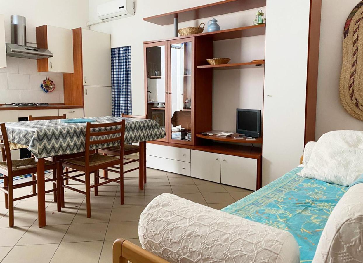 I Fenicotteri - Appartamenti Sul Mare Calasetta Ngoại thất bức ảnh